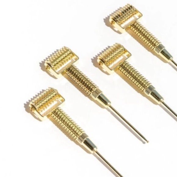 New In The Box Salt by Hendrix Gold-X Face Roller - Picture 4 of 4